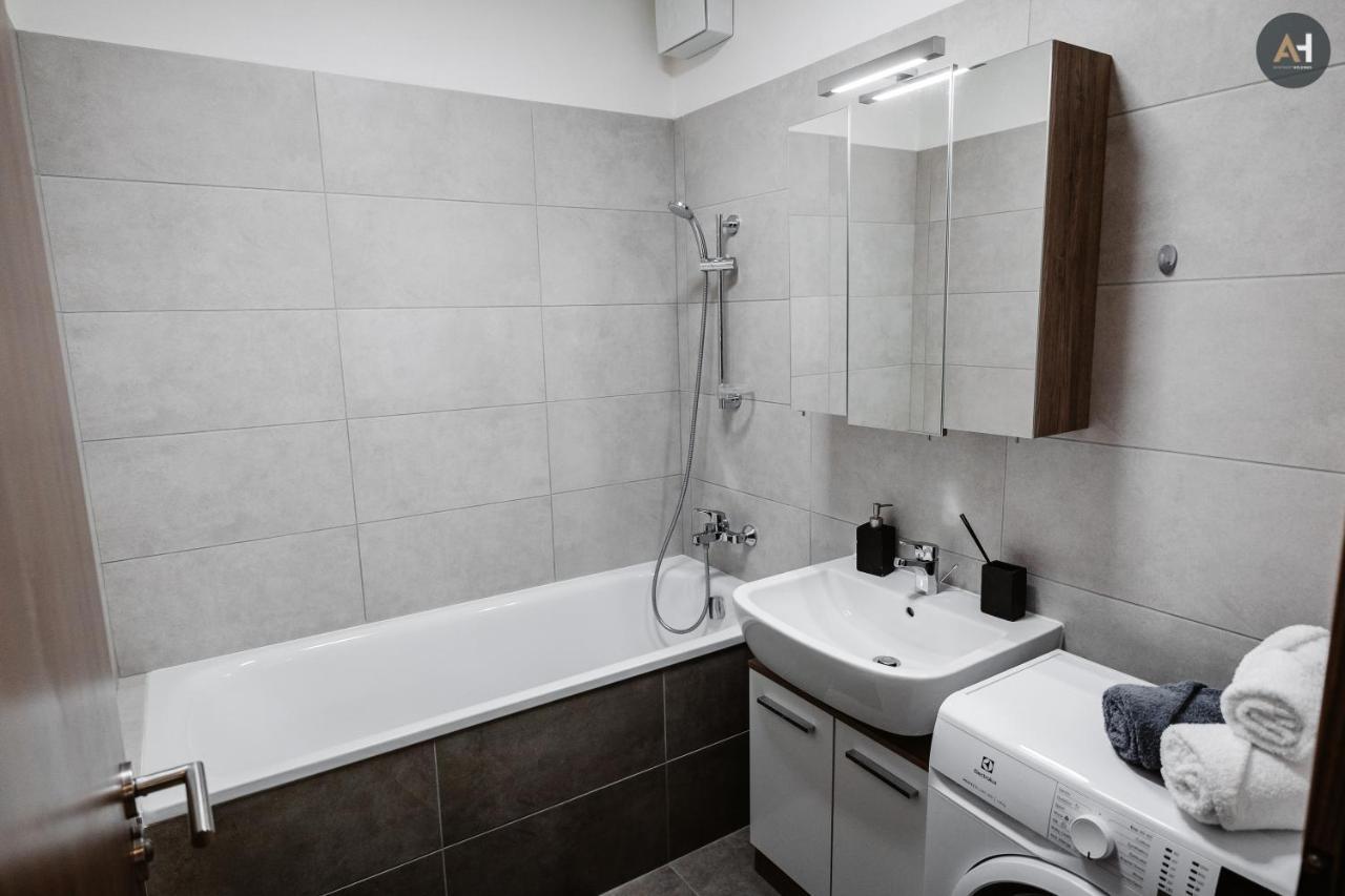 Ah Mlynska Basta II Free Parking Apartment Kosice Exterior photo