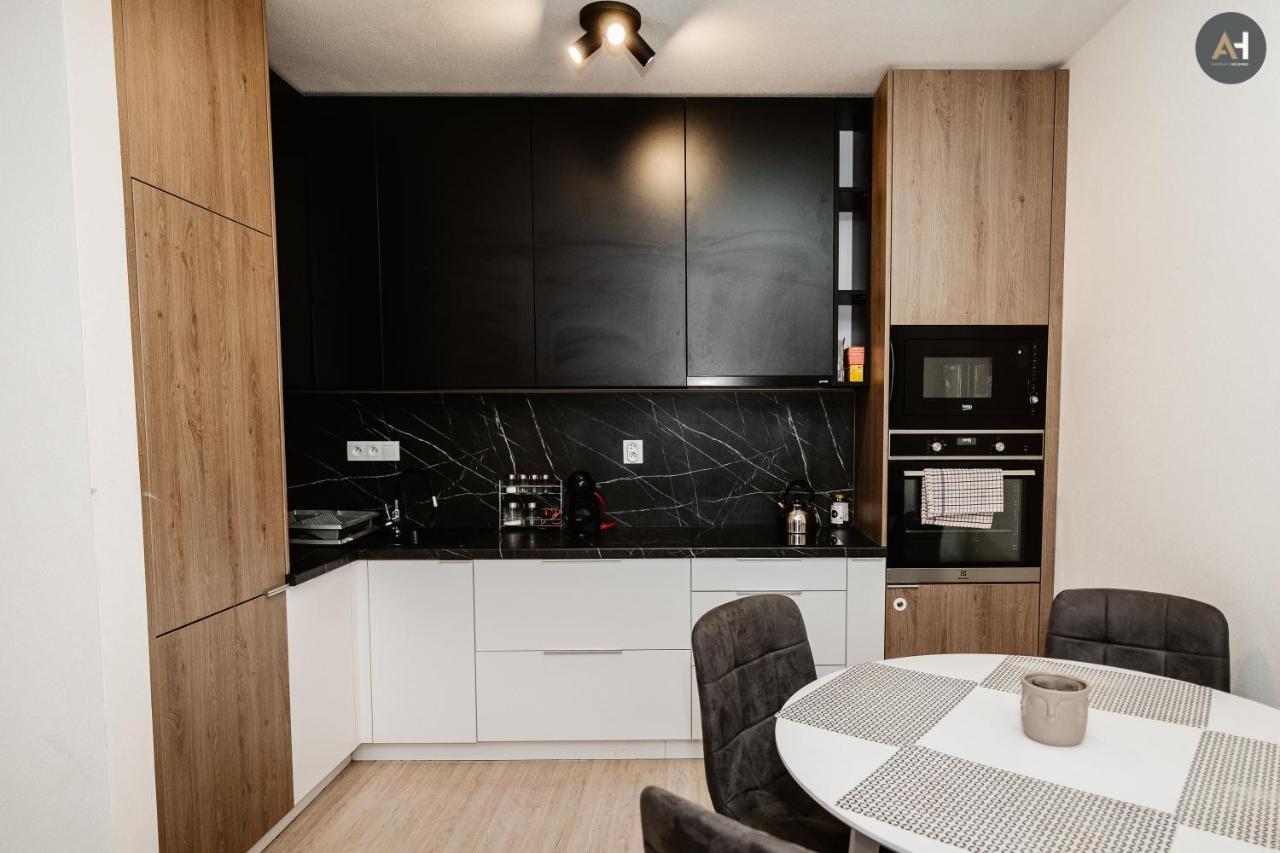 Ah Mlynska Basta II Free Parking Apartment Kosice Exterior photo